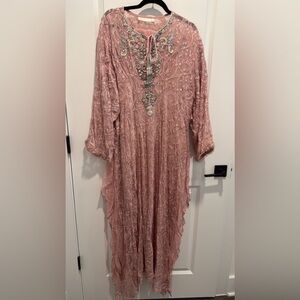 Ammara Khan - Pakistani designer